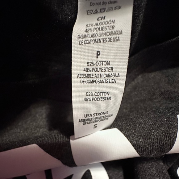 Army Mom Tee! Size small! NWOT! - Picture 7 of 7